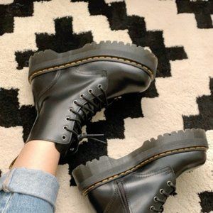 Dr Martens